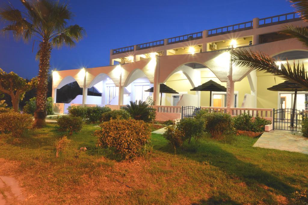 Kathara Bay Apartments Фалираки Екстериор снимка