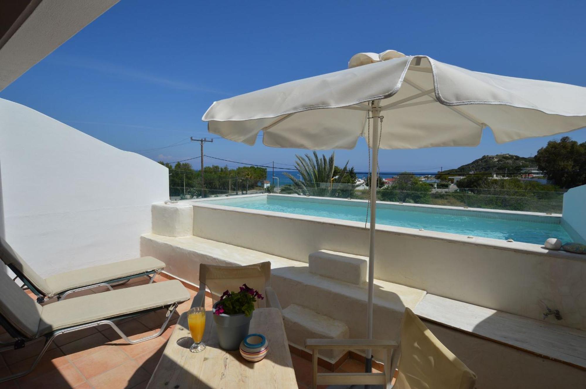 Kathara Bay Apartments Фалираки Екстериор снимка