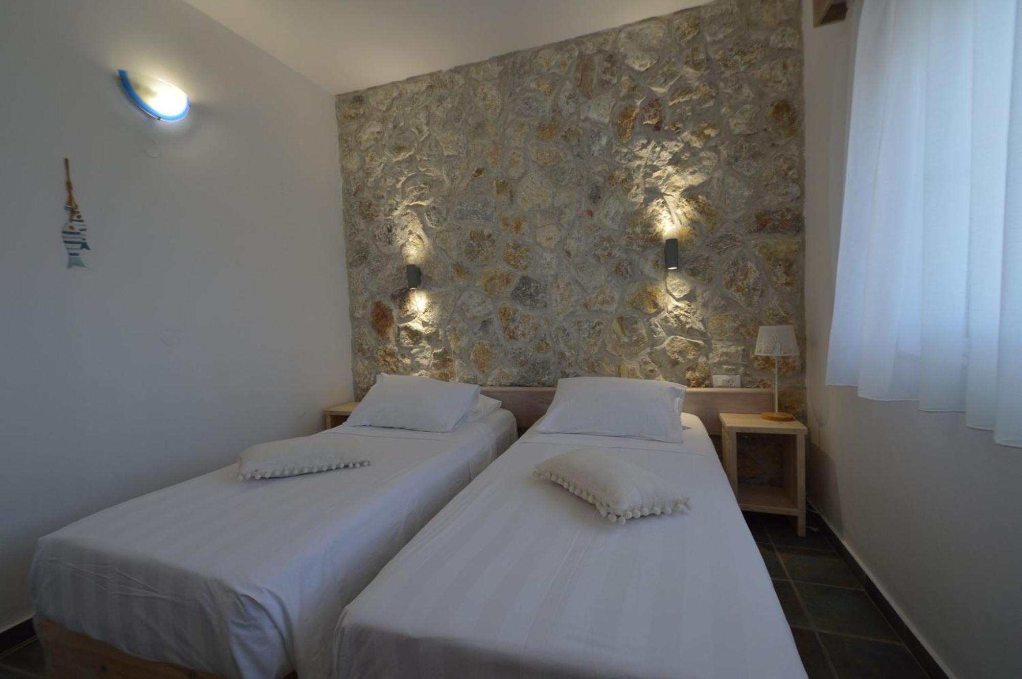 Kathara Bay Apartments Фалираки Екстериор снимка